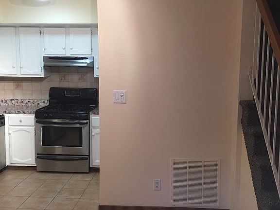 4th image of 432A Lisk Ave