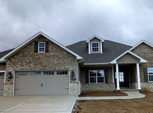 1305 Timber Ridge Trace Dr, O'Fallon, IL 62269