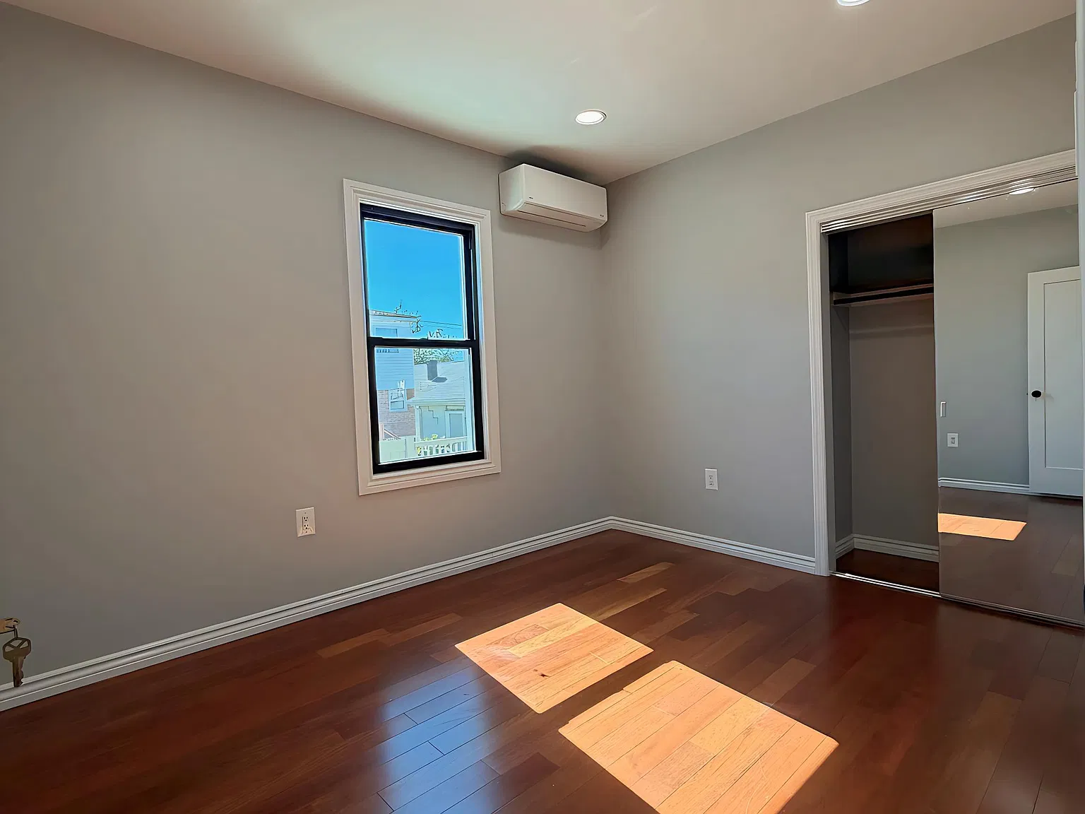 3 bed, $3,700 — Photo 4
