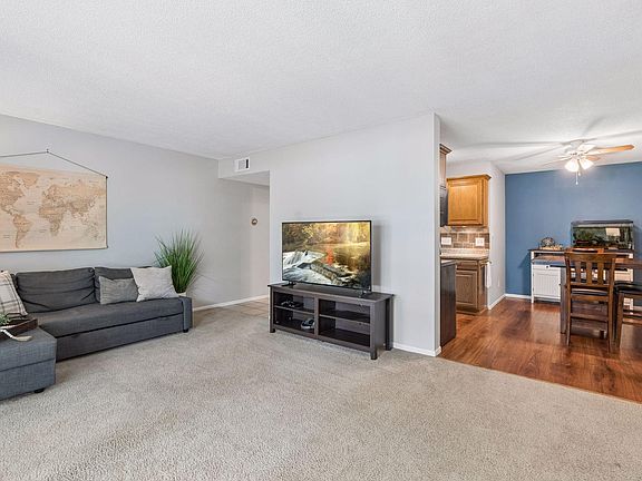 4th image of 260 Westview Dr APT 108