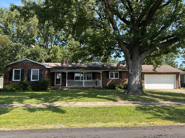 1504 W Malden St, Marion, IL 62959