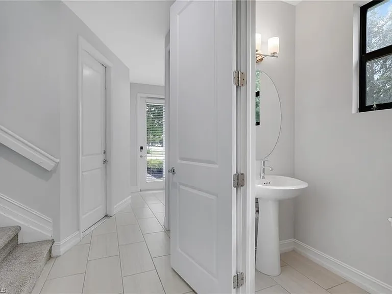 7501 Carnegie Way — Photo 17