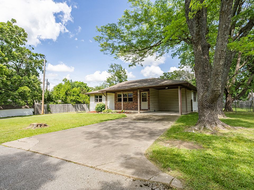1st image of 804 N Canton Avenue