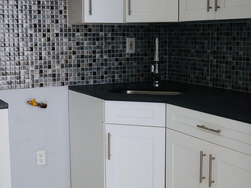 2nd image of 71 Hancock Ave APT 3R