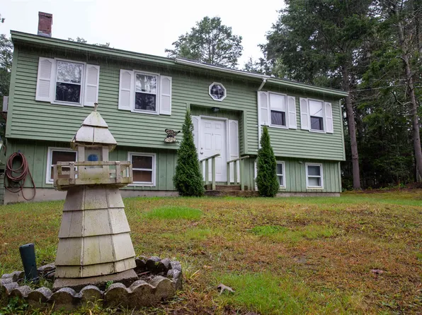 78 Mountain Road, York, ME 03909