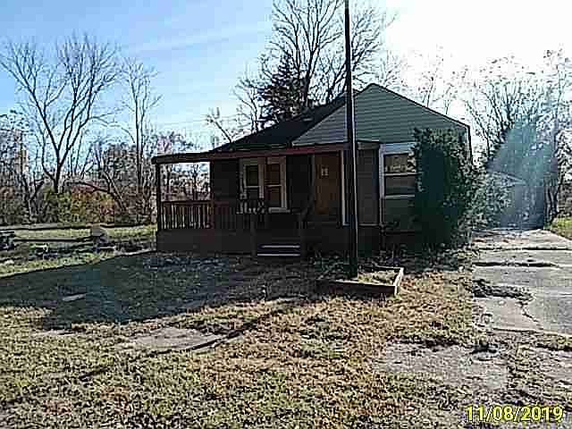 195 W Margaret