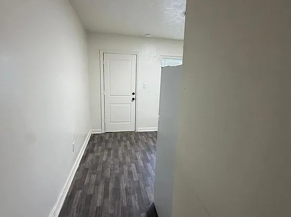 1308 W Church St #B, Carlsbad, NM 88220