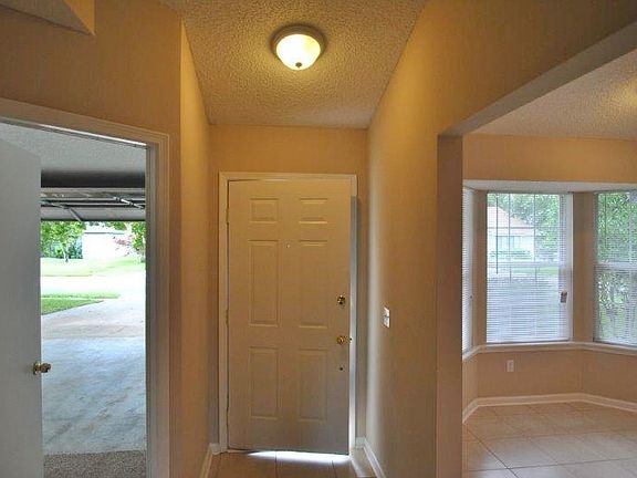 2nd image of 7844 Moss Pointe Trl E