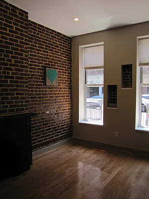 Rented by OCTAN REALTY MANAGEMENT LLC | media 10