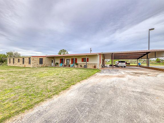 2nd image of 101 Private Road 3518