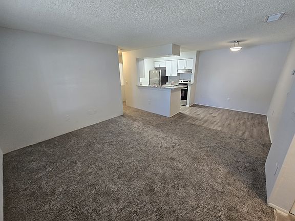 3rd image of 5036 Eastwinds Dr