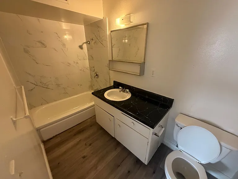 770 Mark Ave — Photo 4