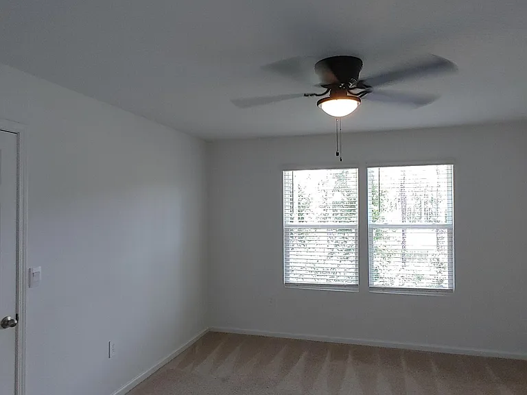 44 Barley St — Photo 10