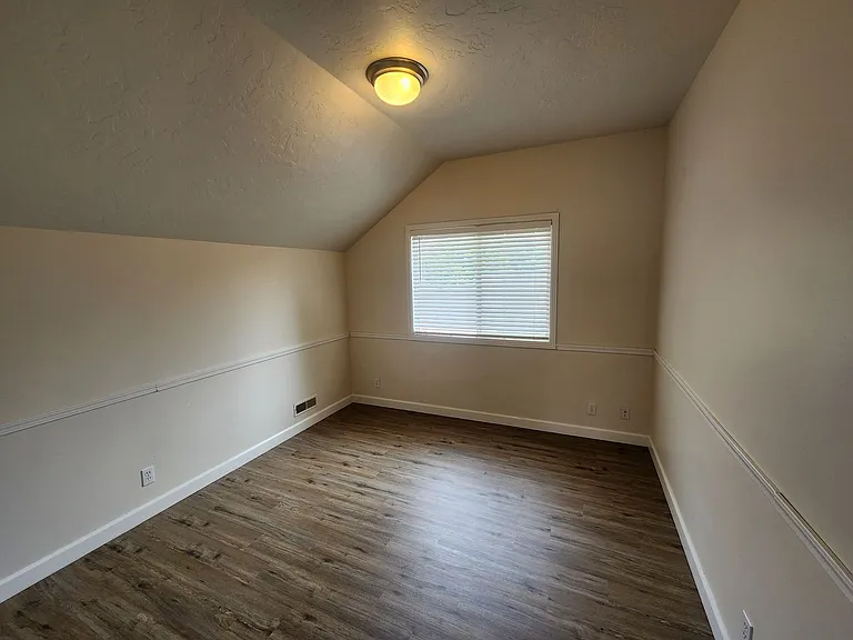2249 White Hawk — Photo 10