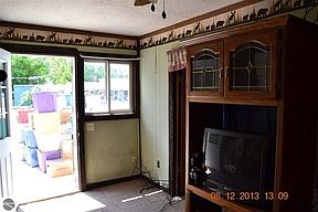 4th image of 205 E Railroad St