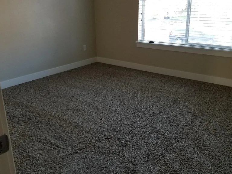 843 Independence Ave — Photo 11