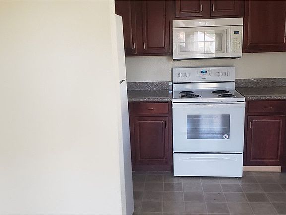 4th image of 1512 Bass Dr Unit D