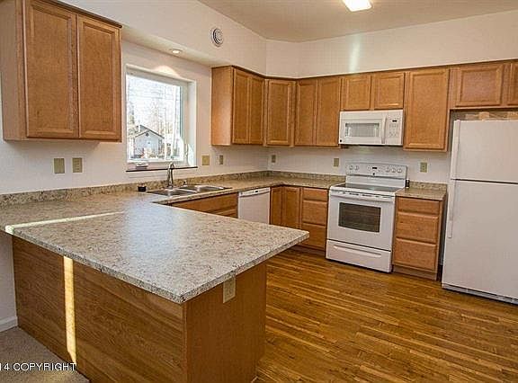 2nd image of 2021 Rickert St