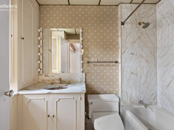 103 East 84th Street image 4 of 16