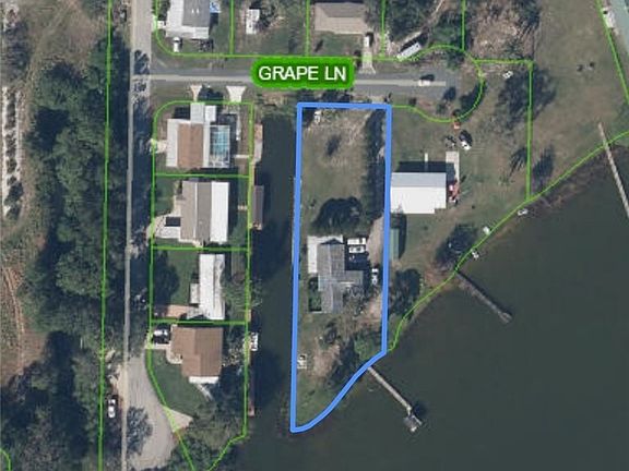 5th image of 15 Grape Ln