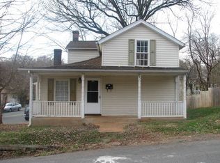 707 Rives St, Charlottesville, VA 22902