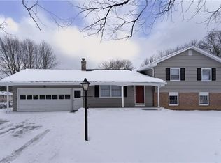 930 Edgewood Ave, Rochester, NY 14618