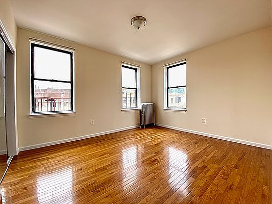 1st image of 603 Isham St APT 5D