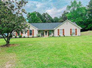 1359 State Park Rd, Mooreville, MS 38857