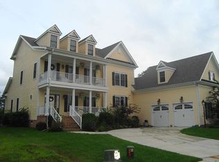 209 Habitat Xing, Chesapeake, VA 23320