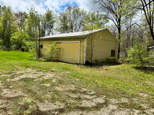 11091 Sutfin Rd, Jerome, MI 49249