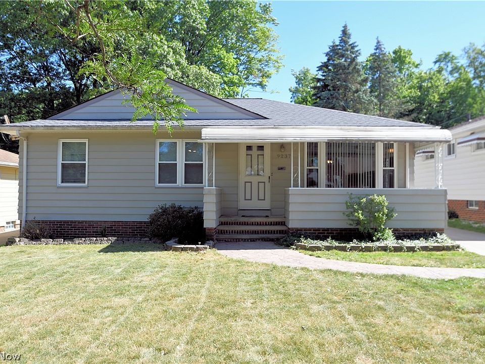 1st image of 9237 Crestwood Dr