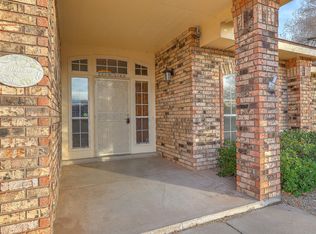2208 Parkwest Dr NW, Albuquerque, NM 87120