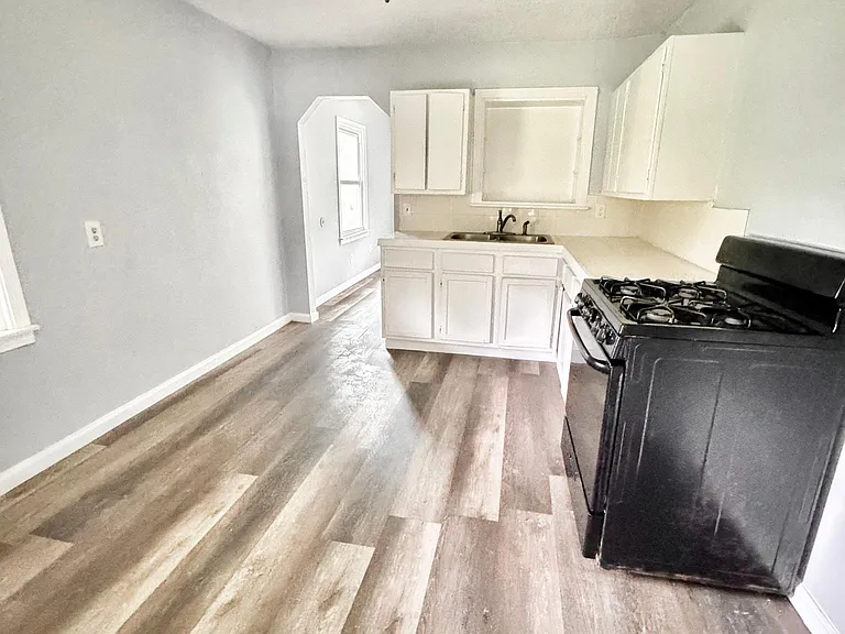 1720 Ives St — Photo 16