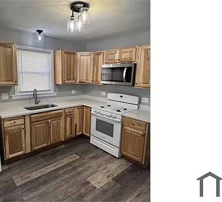 4 bed, 2340 sqft, $3,600 — Photo 3