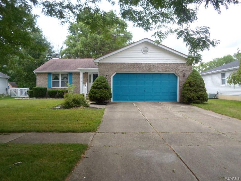 1st image of 544 Homestead Dr