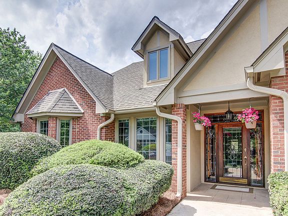 3rd image of 1203 Jimson Cir SE
