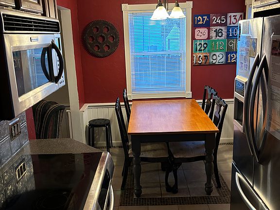 5th image of 5260 Janet Dr