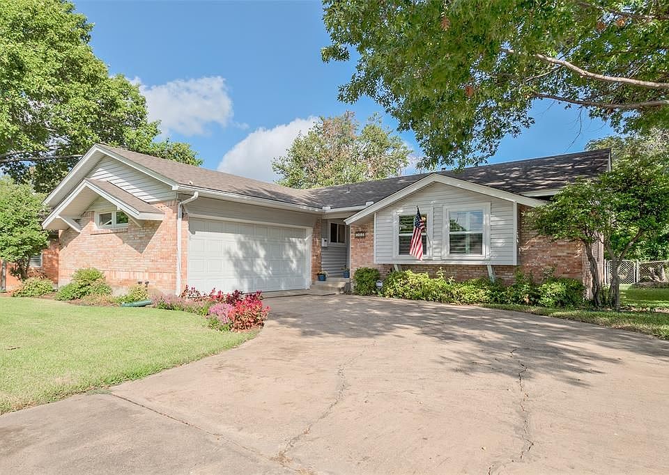 1st image of 722 Scottsdale Dr