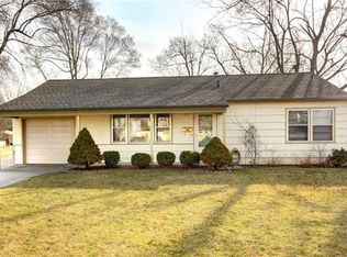 9009 Central St, Kansas City, MO 64114