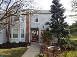 106 Pinewood Dr, Trenton, NJ 08690