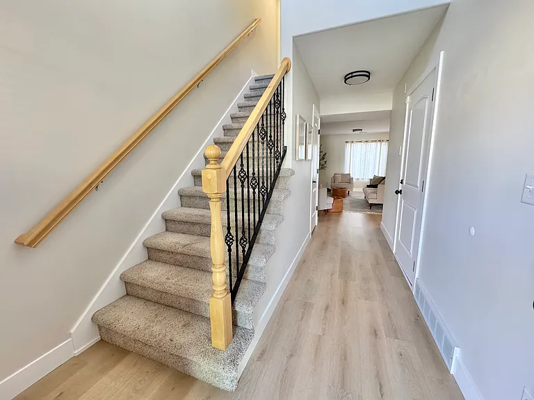 2055 Evans Cove Loop — Photo 3