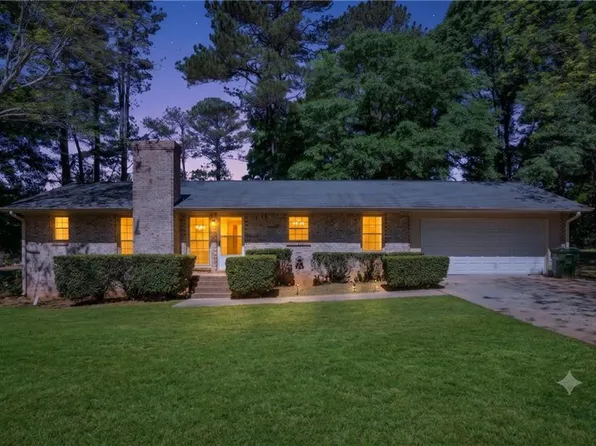 515 Kelton Rd, Monroe, GA 30656