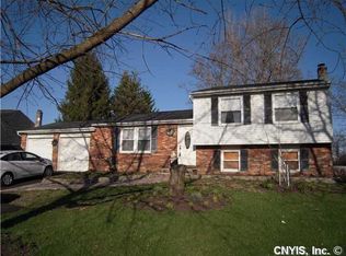 8282 Warbler Way, Liverpool, NY 13090