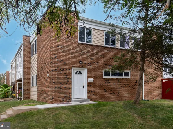 1200 Wilshire Dr, Herndon, VA 20170