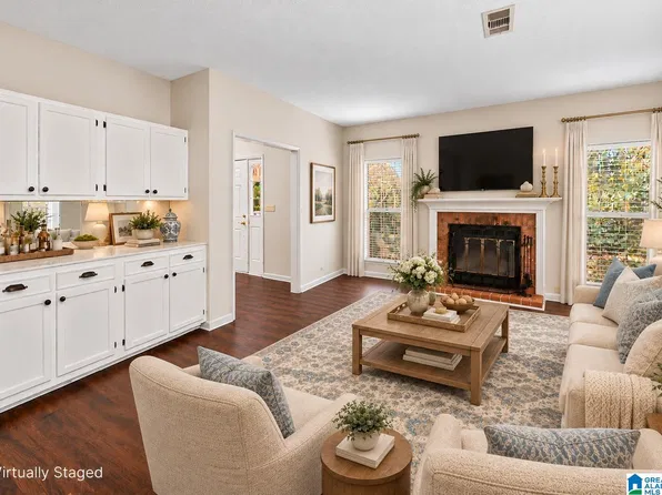 1925 Waterford Pl Unit 1925, Birmingham, AL 35244