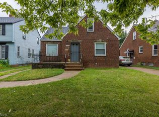 13517 Highlandview Ave, Cleveland, OH