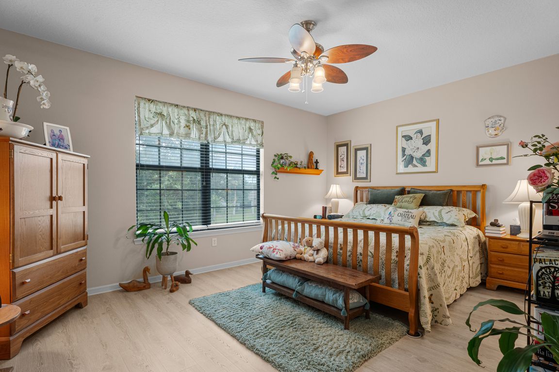 Large Master Bedroom
