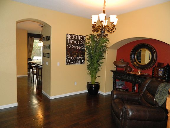 2nd image of 1203 Ferry Cir #1203-