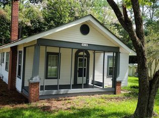 412 Coweta Ave, Douglas, GA 31533