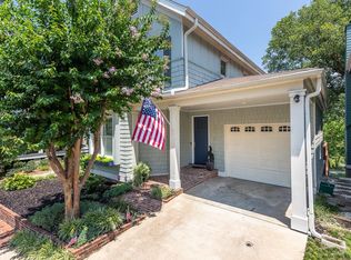 860 E Harbor Isle Cres, Memphis, TN 38103